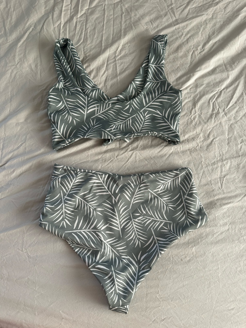 Imagine Perry bikini - Picture 2 of 6